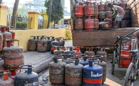 Commercial LPG: ବାଣିଜ୍ୟିକ ଏଲ୍‌ପିଜି ଗ୍ୟାସ୍‌: ୨ ମାସରେ ୧୩୦୦ ଟଙ୍କା ବଢ଼ିଲା